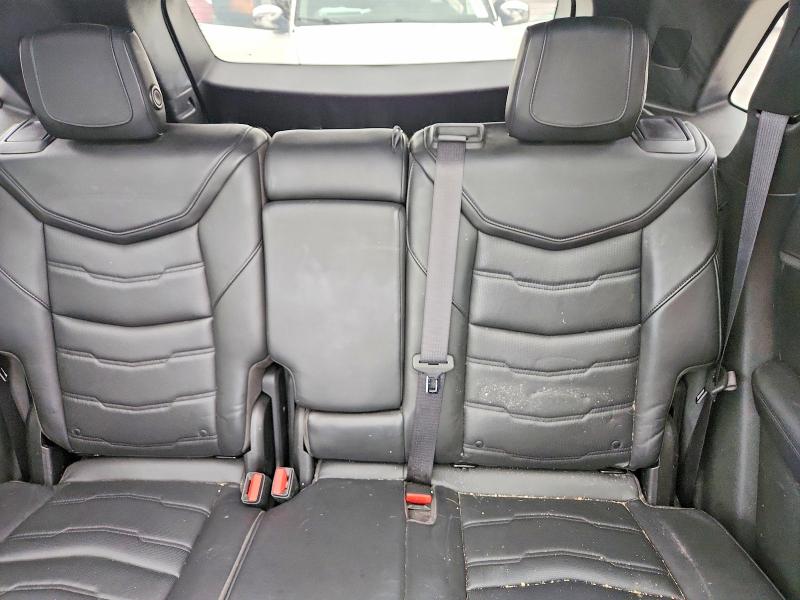 51184446 :رقم المزاد ، 1GYKNFRS1HZ173786 vin ، 2017 Cadillac Xt5 مزاد بيع