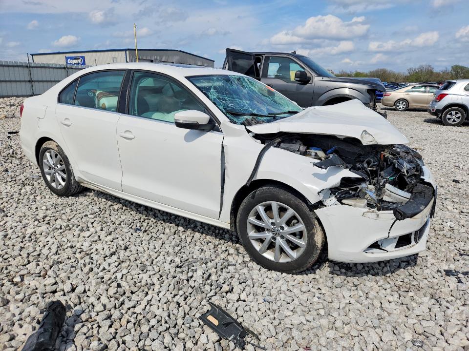 48771076 :رقم المزاد ، 3VWDP7AJ7DM248923 vin ، 2013 Volkswagen Jetta مزاد بيع