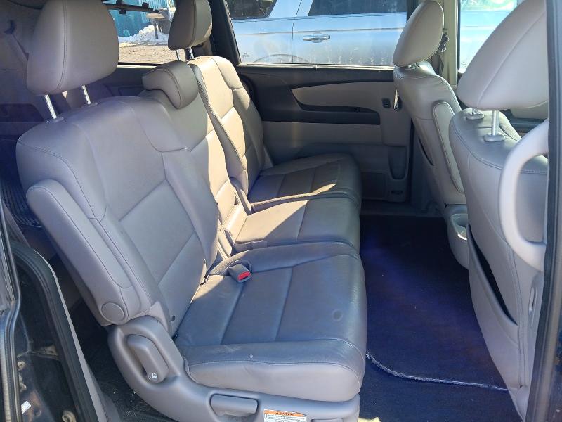 50327236 :رقم المزاد ، 5FNRL5H63HB020776 vin ، 2017 Honda Odyssey مزاد بيع