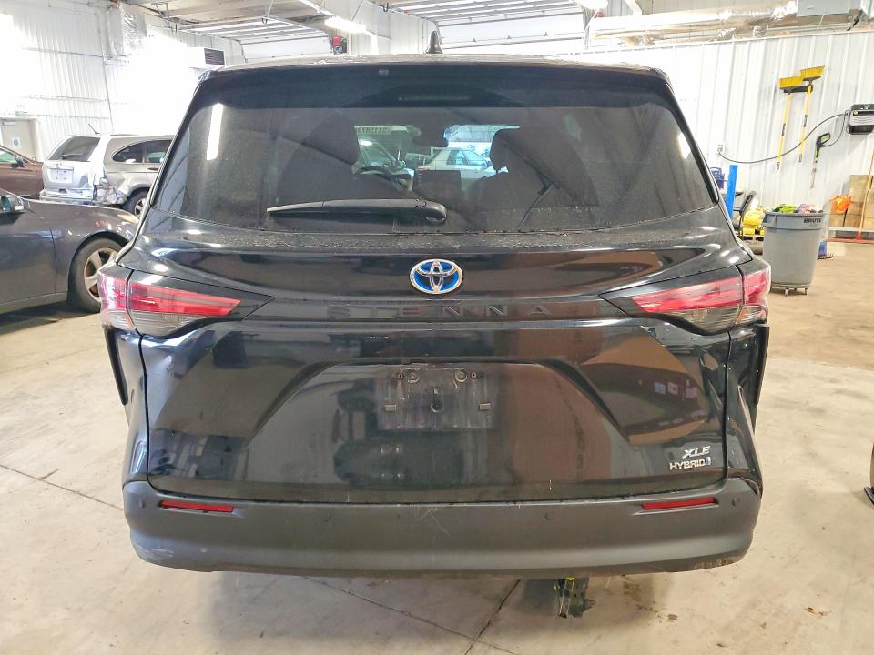 51158796 :رقم المزاد ، 5TDYRKEC2NS100497 vin ، 2022 Toyota Sienna مزاد بيع