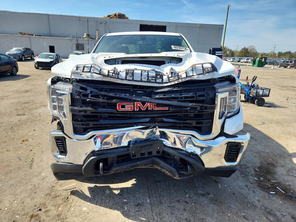 48280756 :رقم المزاد ، 1GT59LE78NF324322 vin ، 2022 Gmc Sierra مزاد بيع