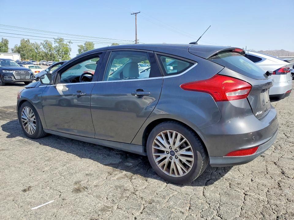 2018 Ford Focus მანქანა იყიდება აუქციონზე, vin: 1FADP3N27JL283303, აუქციონის ნომერი: 50460826