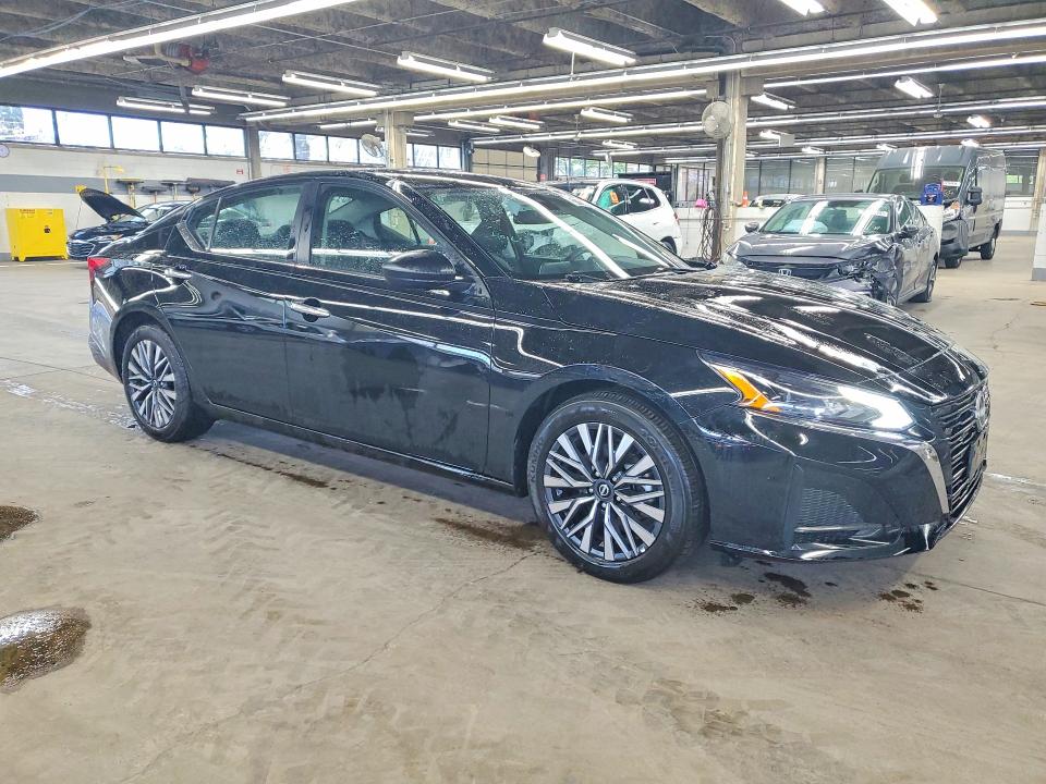 2025 Nissan Altima მანქანა იყიდება აუქციონზე, vin: 1N4BL4DV2SN345605, აუქციონის ნომერი: 51757496