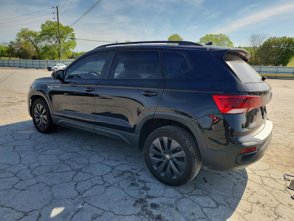 49143896 :رقم المزاد ، 3VVCX7B28PM355801 vin ، 2023 Volkswagen Taos مزاد بيع