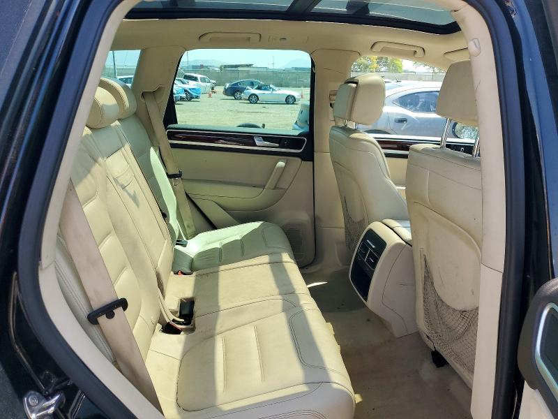 2013 Volkswagen Touareg მანქანა იყიდება აუქციონზე, vin: WVGEP9BP6DD000496, აუქციონის ნომერი: 50027746
