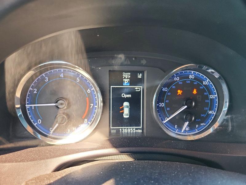49570426 :رقم المزاد ، 5YFBURHE8KP910053 vin ، 2019 Toyota Corolla مزاد بيع