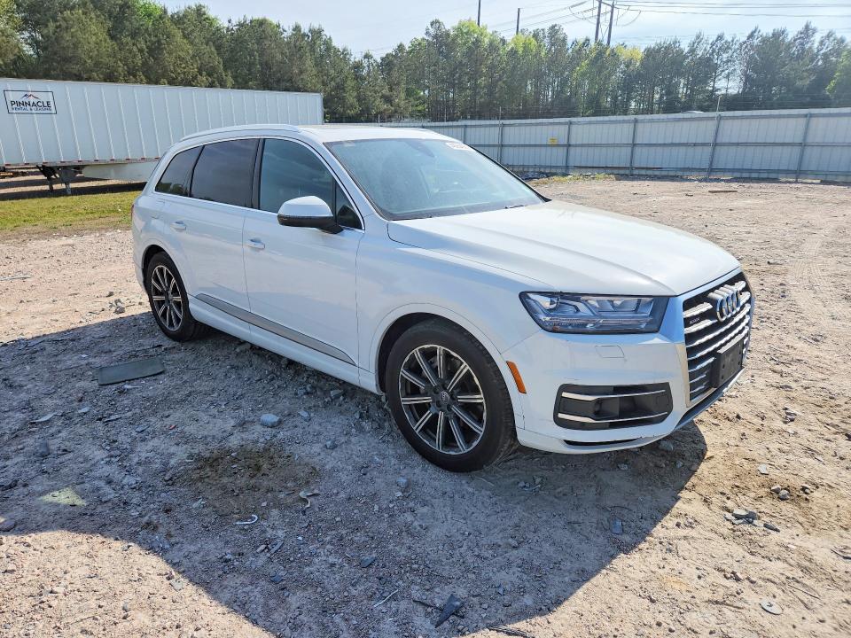 2017 Audi Q7 მანქანა იყიდება აუქციონზე, vin: WA1VAAF72HD003526, აუქციონის ნომერი: 48654926