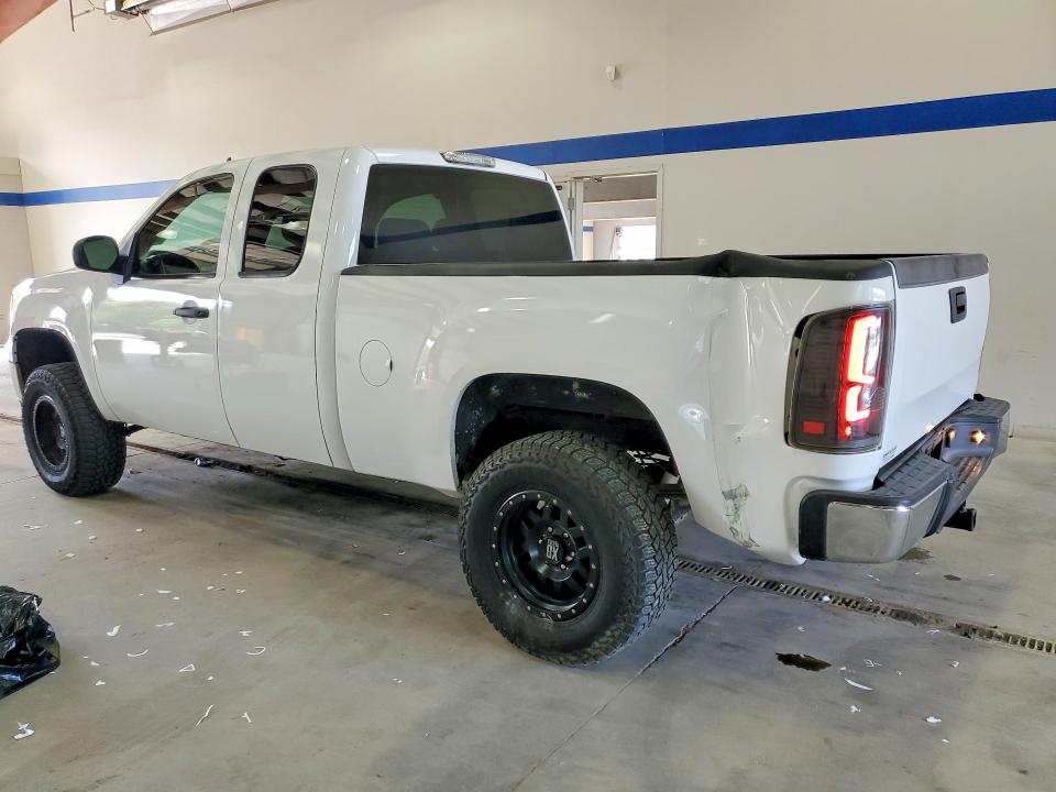 49088026 :رقم المزاد ، 1GTR2VE31BZ460655 vin ، 2011 Gmc Sierra مزاد بيع