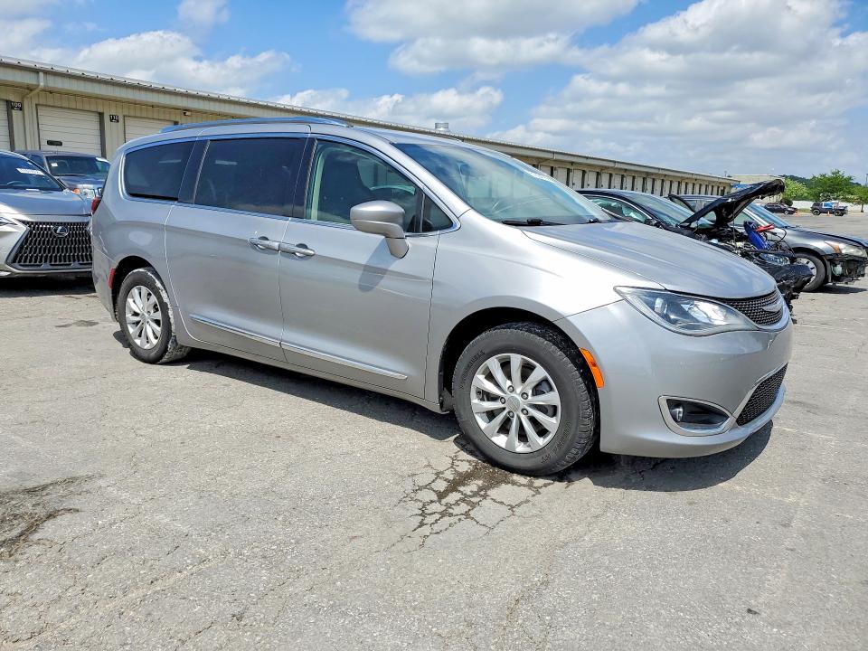 Продажа на аукционе авто 2018 Chrysler Pacifica, vin: 2C4RC1BG5JR110371, номер лота: 51294786