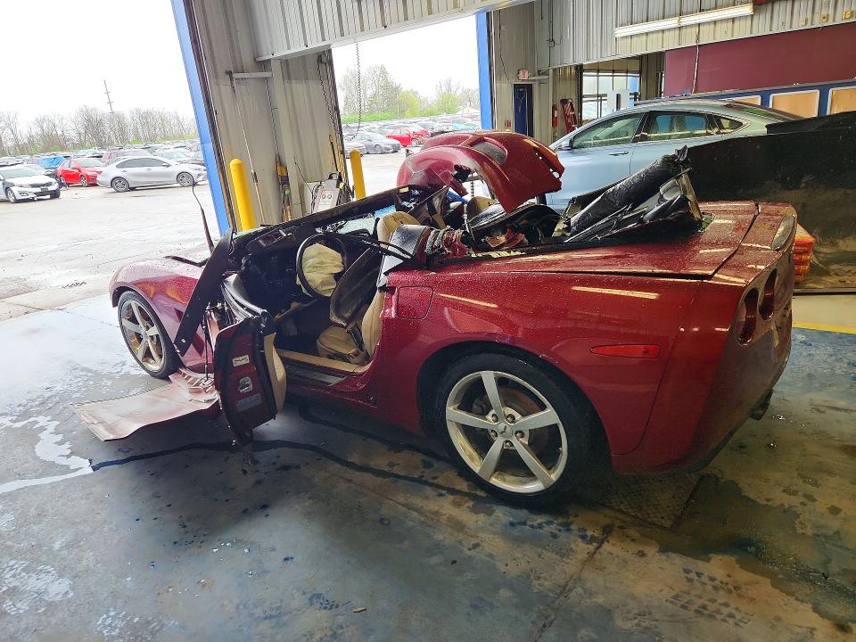 49566846 :رقم المزاد ، 1G1YY26W285120070 vin ، 2008 Chevrolet Corvette مزاد بيع