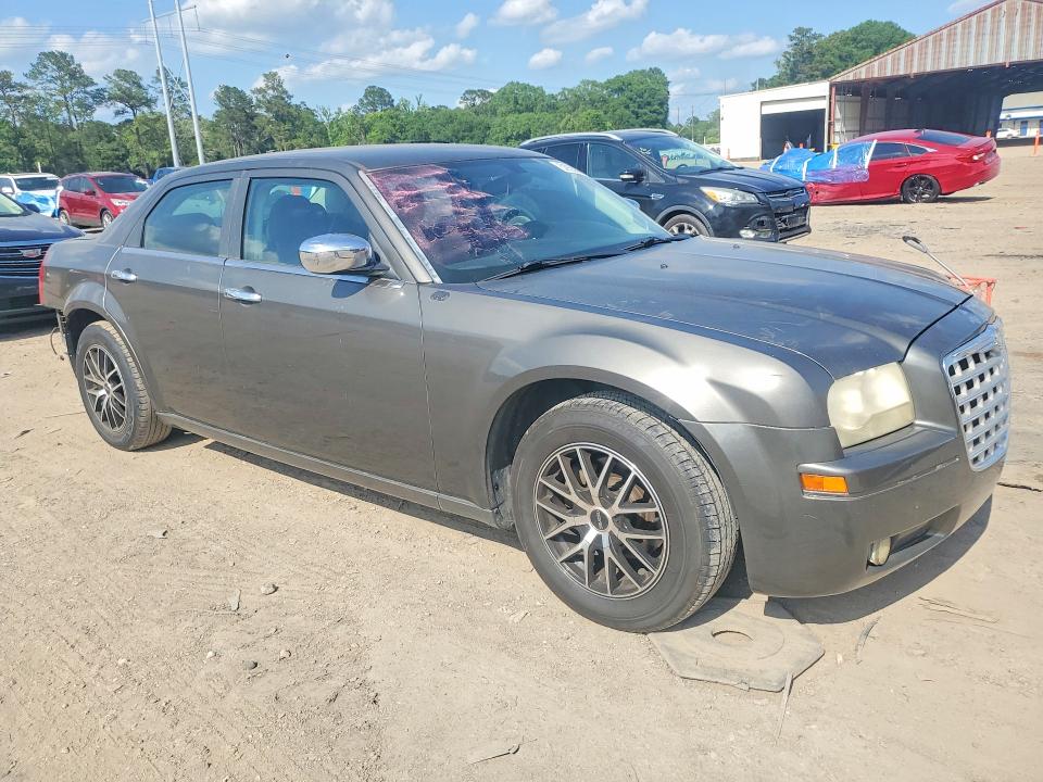Продажа на аукционе авто 2010 Chrysler 300, vin: 2C3CA4CD4AH101625, номер лота: 50955076