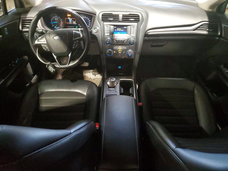 50349186 :رقم المزاد ، 3FA6P0T99JR215772 vin ، 2018 Ford Fusion مزاد بيع