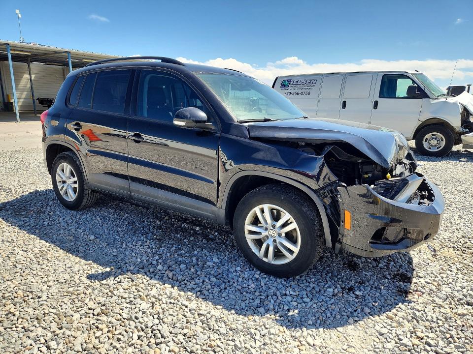 Продаж на аукціоні авто 2016 Volkswagen Tiguan, vin: WVGBV7AX2GW575573, номер лоту: 50954696