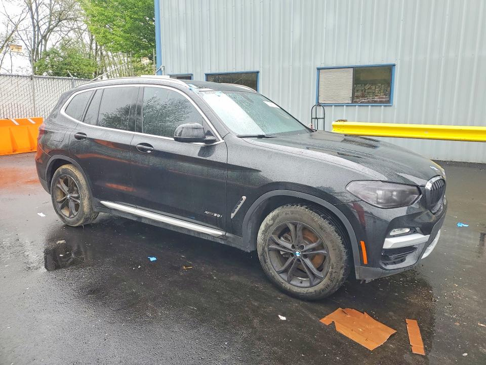 Продаж на аукціоні авто 2018 Bmw X3, vin: 5UXTR9C53JLC74776, номер лоту: 49423826