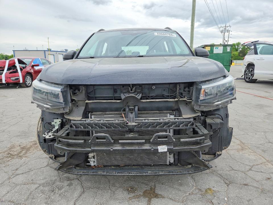 49660766 :رقم المزاد ، 3VV5X7B28RM130144 vin ، 2024 Volkswagen Taos مزاد بيع