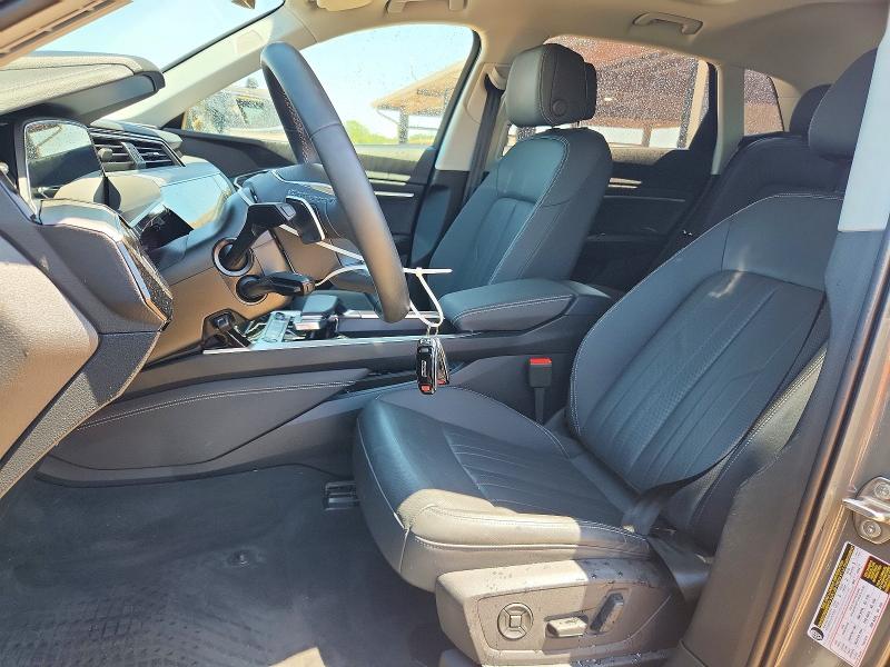 50788046 :رقم المزاد ، WA15AAGE2RB050596 vin ، 2024 Audi Q8 E-tron مزاد بيع