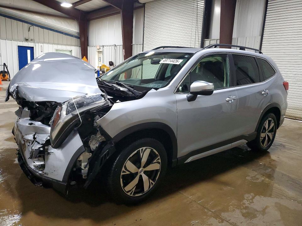 Продажа на аукционе авто 2021 Subaru Forester, vin: JF2SKAXC8MH569213, номер лота: 49714426