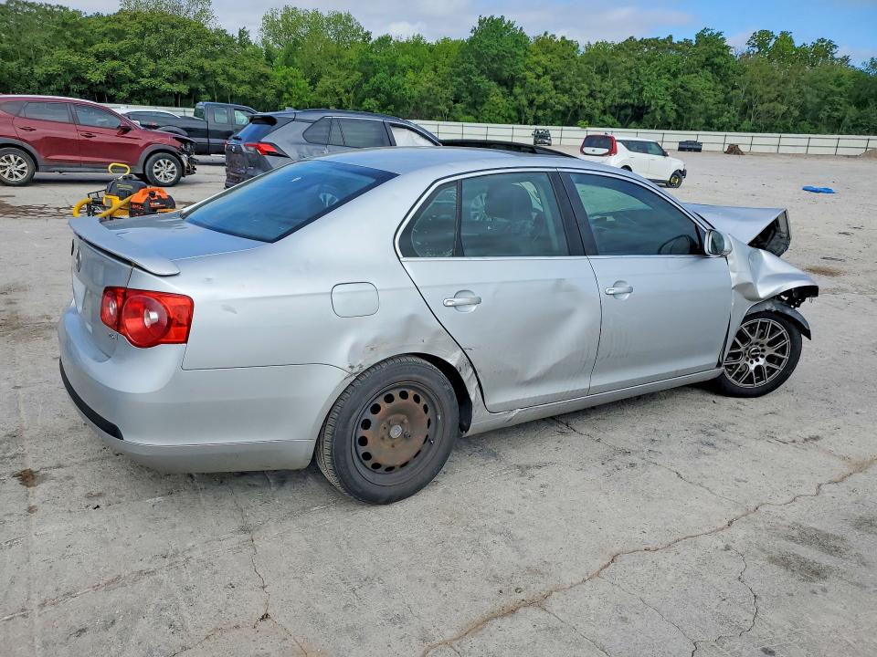Продажа на аукционе авто 2005 Volkswagen New Jetta, vin: 3VWSF71K55M606931, номер лота: 50769436