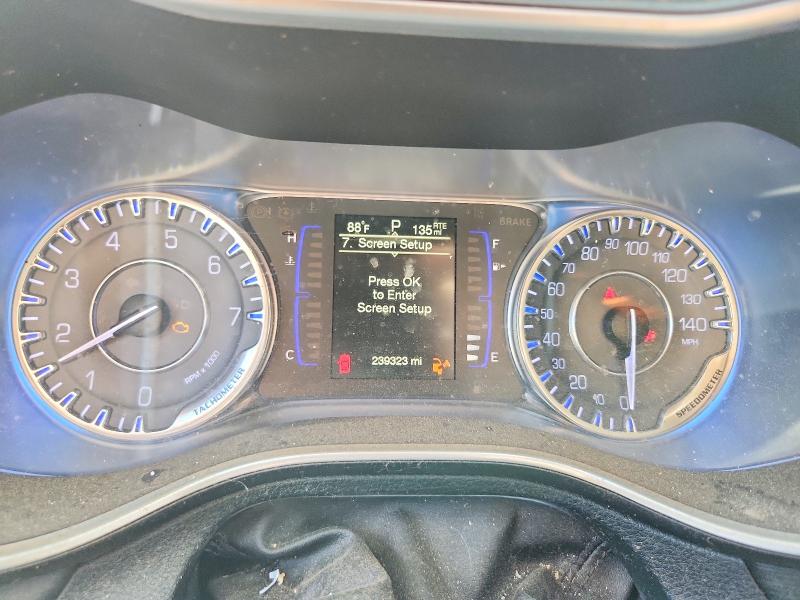 51065856 :رقم المزاد ، 1C3CCCAB5GN164139 vin ، 2016 Chrysler 200 مزاد بيع
