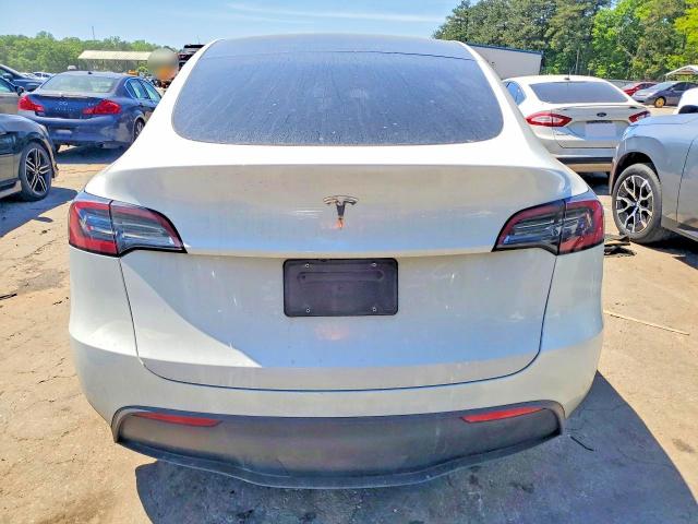 Продаж на аукціоні авто 2024 Tesla Model Y, vin: 7SAYGDED8RF112970, номер лоту: 49650666