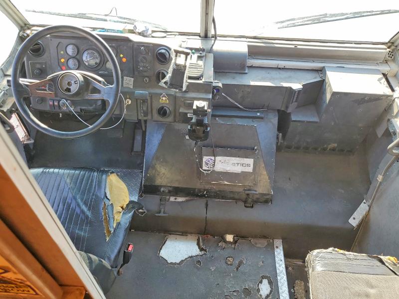 Aukcja sprzedaży 2001 Freightliner Mt45 Chassis, vin: 4UZAANBW01CH53493, numer aukcji: 50566496