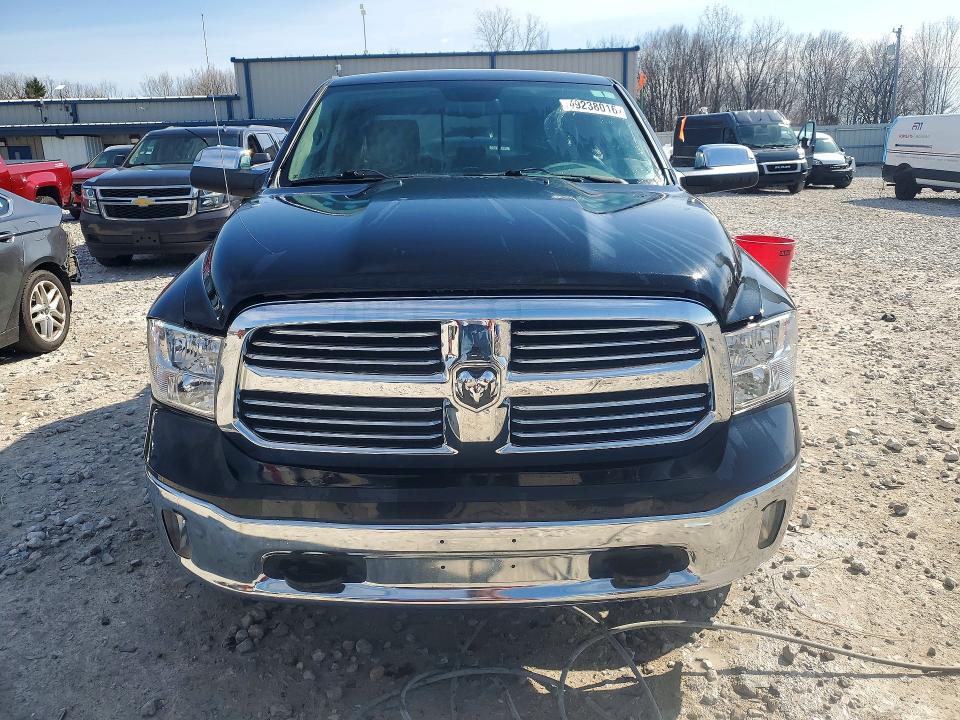 49238016 :رقم المزاد ، 1C6RR7LT0FS751776 vin ، 2015 Ram 1500 مزاد بيع