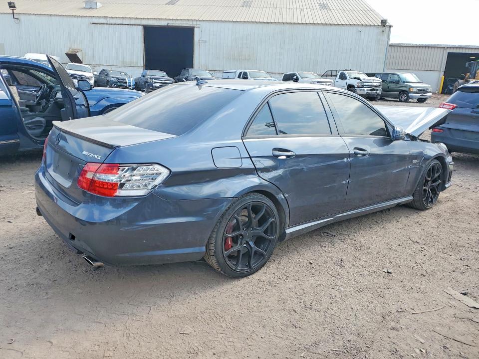 Продаж на аукціоні авто 2010 Mercedes-benz E, vin: WDDHF7HB8AA090113, номер лоту: 51304786