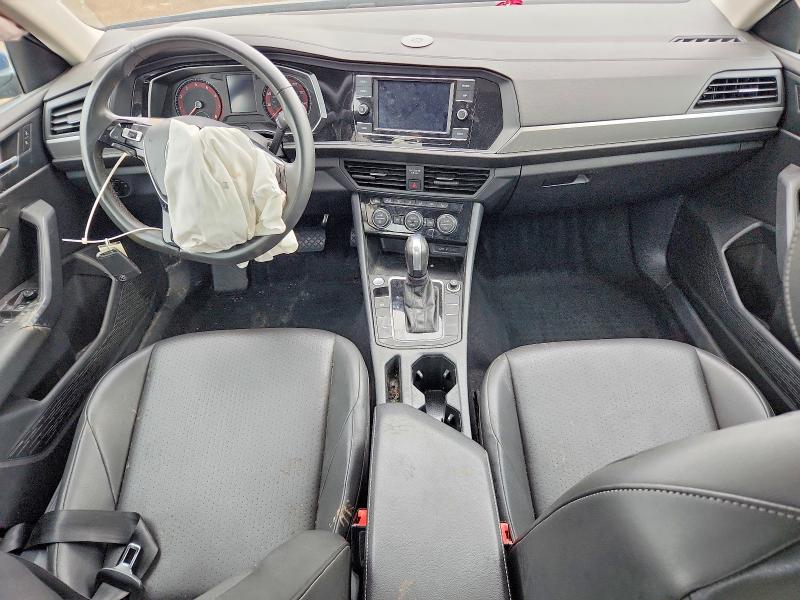 Продажа на аукционе авто 2020 Volkswagen Jetta, vin: 3VWCB7BU4LM040953, номер лота: 48908126