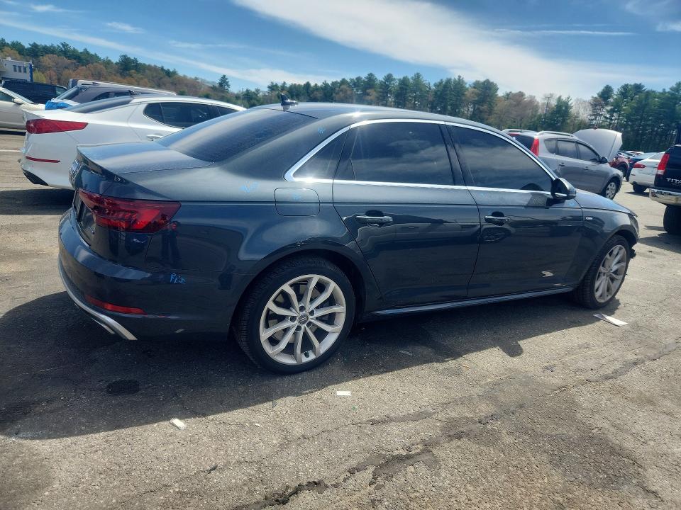 Продаж на аукціоні авто 2019 Audi A4, vin: WAUENAF40KN006827, номер лоту: 51329096