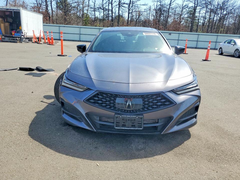 50697716 :رقم المزاد ، 19UUB5F5XPA004249 vin ، 2023 Acura Tlx مزاد بيع