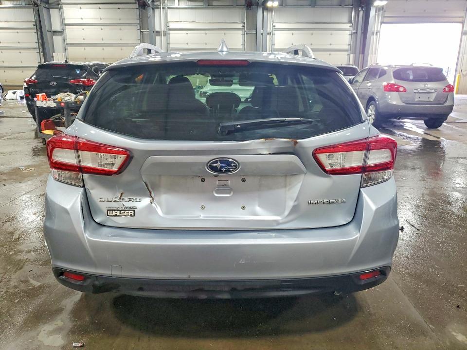 51088936 :رقم المزاد ، 4S3GTAB62J3703936 vin ، 2018 Subaru Impreza مزاد بيع