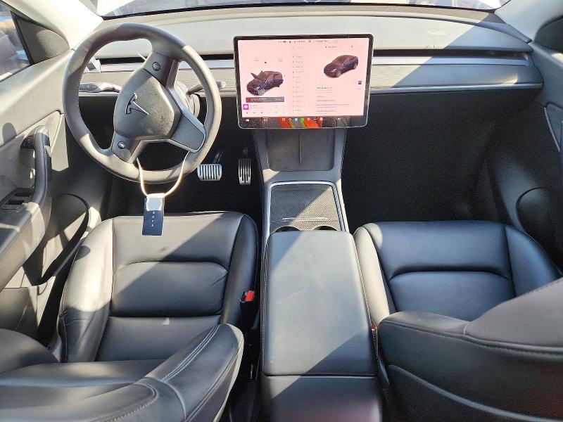 50191656 :رقم المزاد ، 7SAYGDEE2NF323309 vin ، 2022 Tesla Model Y مزاد بيع