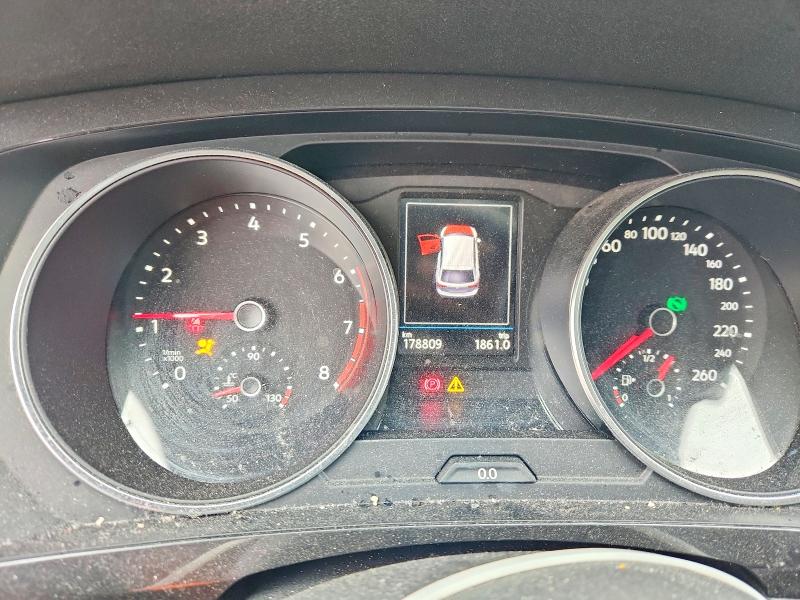 Продаж на аукціоні авто 2018 Volkswagen Tiguan, vin: 3VV2B7AX5JM170071, номер лоту: 49097086