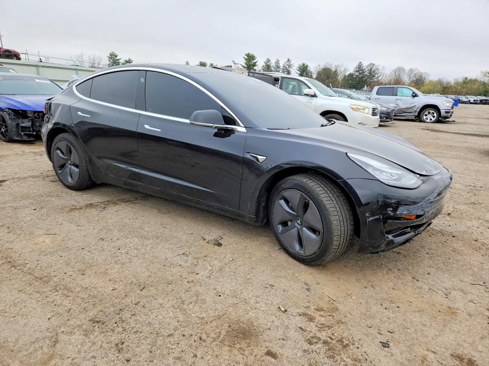 49003186 :رقم المزاد ، 5YJ3E1EA3LF609255 vin ، 2020 Tesla Model 3 مزاد بيع