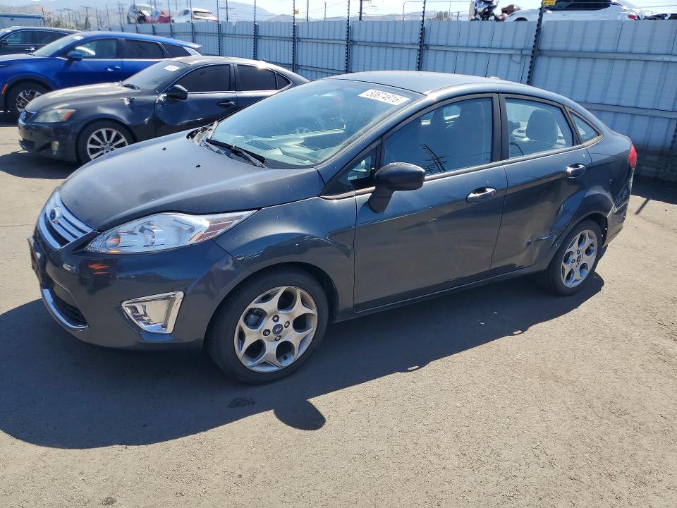 2011 Ford Fiesta მანქანა იყიდება აუქციონზე, vin: 3FADP4CJ7BM221884, აუქციონის ნომერი: 50674916