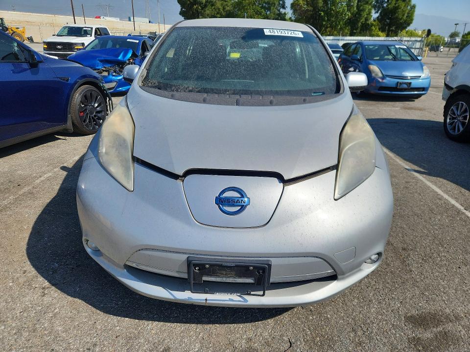 48193726 :رقم المزاد ، 1N4AZ0CP0DC401089 vin ، 2013 Nissan Leaf مزاد بيع