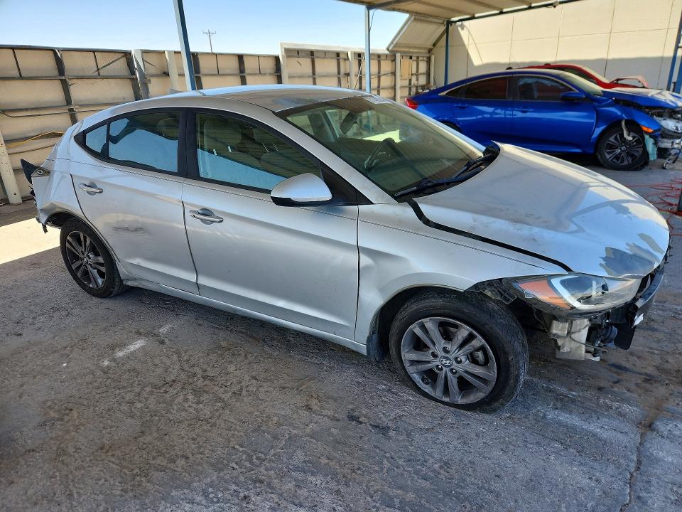 Продажа на аукционе авто 2017 Hyundai Elantra, vin: 5NPD84LF0HH015453, номер лота: 51428946