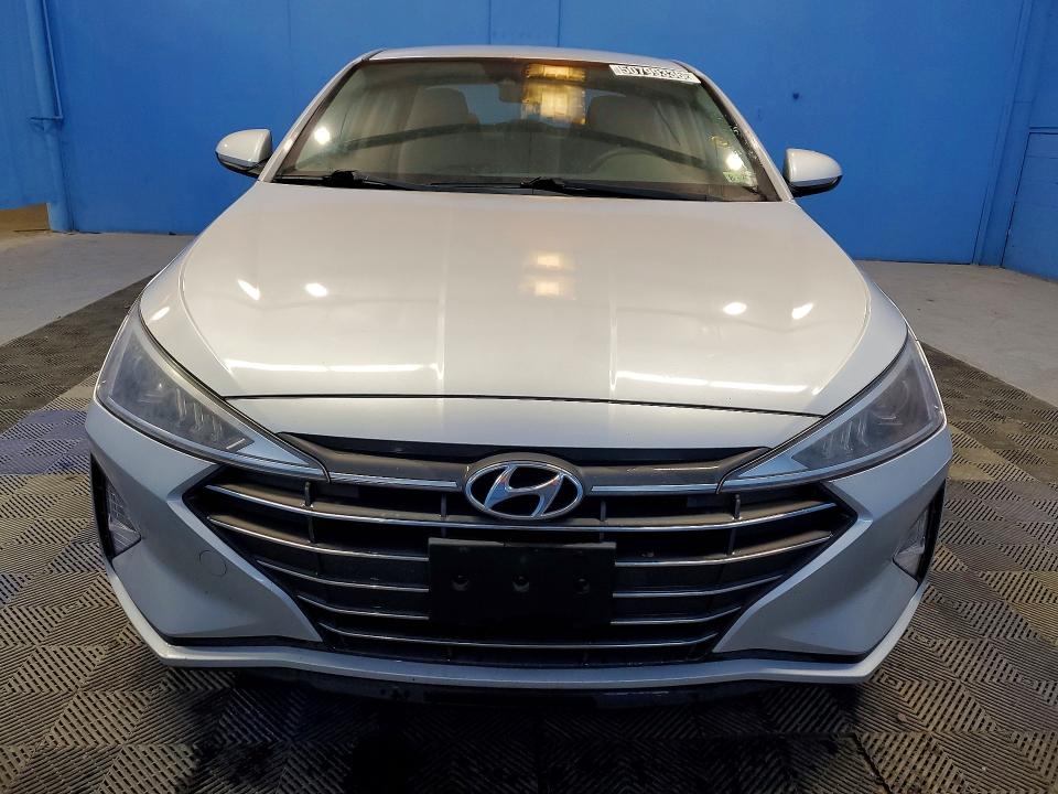 2019 Hyundai Elantra მანქანა იყიდება აუქციონზე, vin: KMHD84LFXKU878978, აუქციონის ნომერი: 50799336