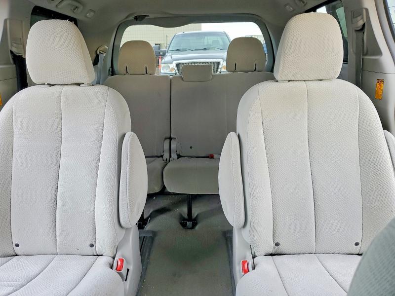 49763246 :رقم المزاد ، 5TDJK3DC2ES089515 vin ، 2014 Toyota Sienna مزاد بيع