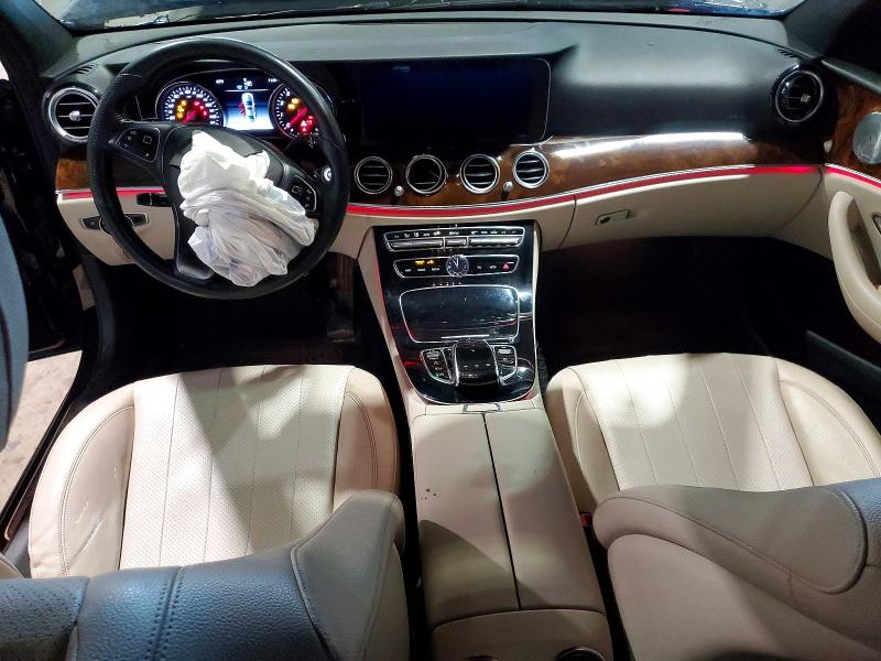 51648056 :رقم المزاد ، WDDZF4KB5HA011776 vin ، 2017 Mercedes-benz E مزاد بيع