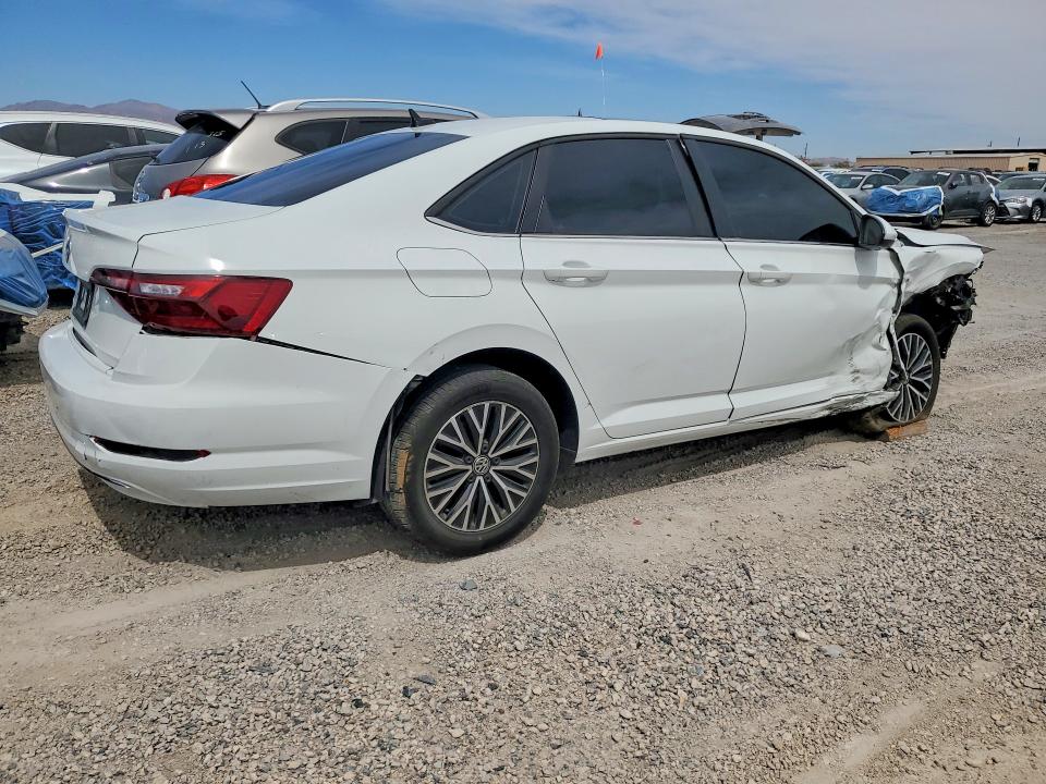 48152856 :رقم المزاد ، 3VWC57BU5MM069337 vin ، 2021 Volkswagen Jetta مزاد بيع