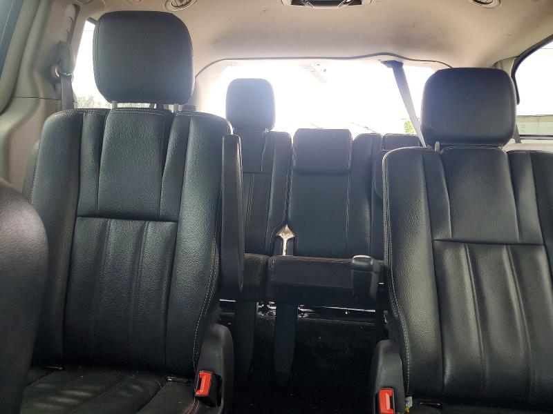 49091666 :رقم المزاد ، 2C4RC1BG9GR282332 vin ، 2016 Chrysler Town & Country مزاد بيع