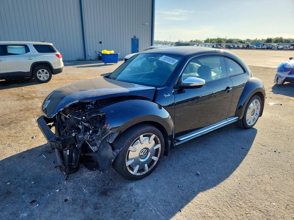 2013 Volkswagen Beetle მანქანა იყიდება აუქციონზე, vin: 3VWJP7AT6DM672890, აუქციონის ნომერი: 50898696