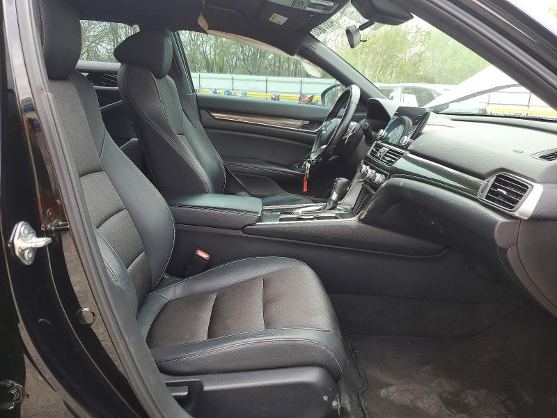 Aukcja sprzedaży 2018 Honda Accord, vin: 1HGCV1F37JA103340, numer aukcji: 48861686