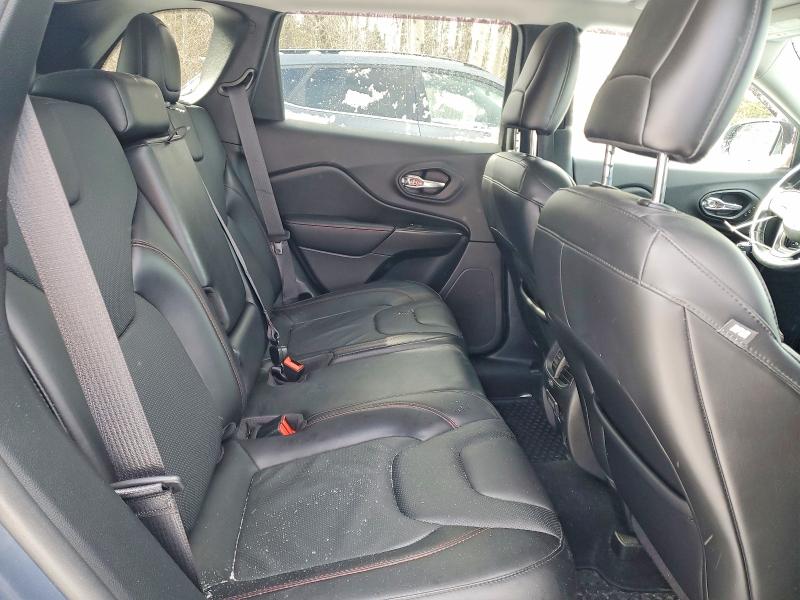 48582306 :رقم المزاد ، 1C4PJMBX9KD450139 vin ، 2019 Jeep Cherokee مزاد بيع