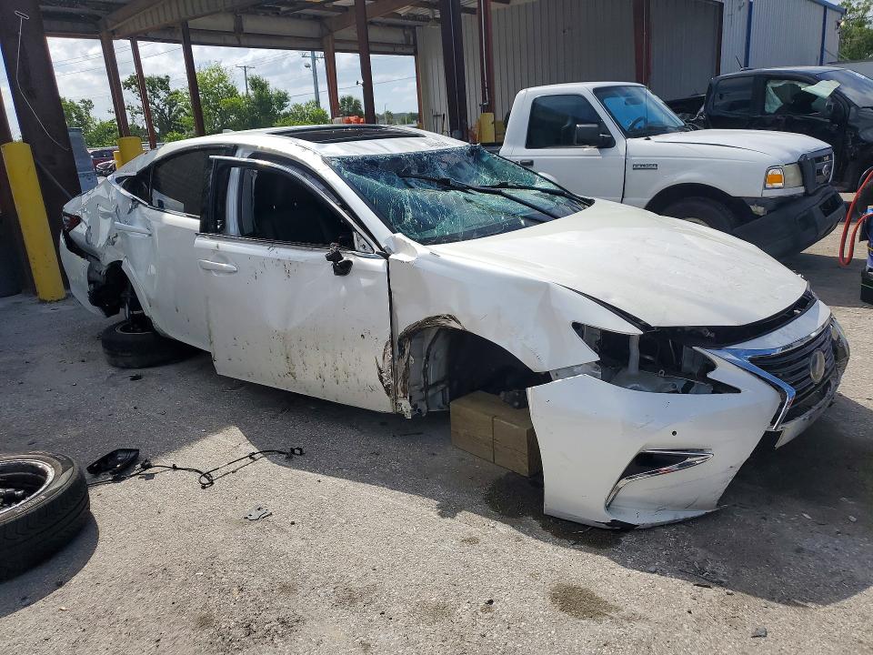 49903016 :رقم المزاد ، 58ABK1GG3HU035801 vin ، 2017 Lexus Es مزاد بيع