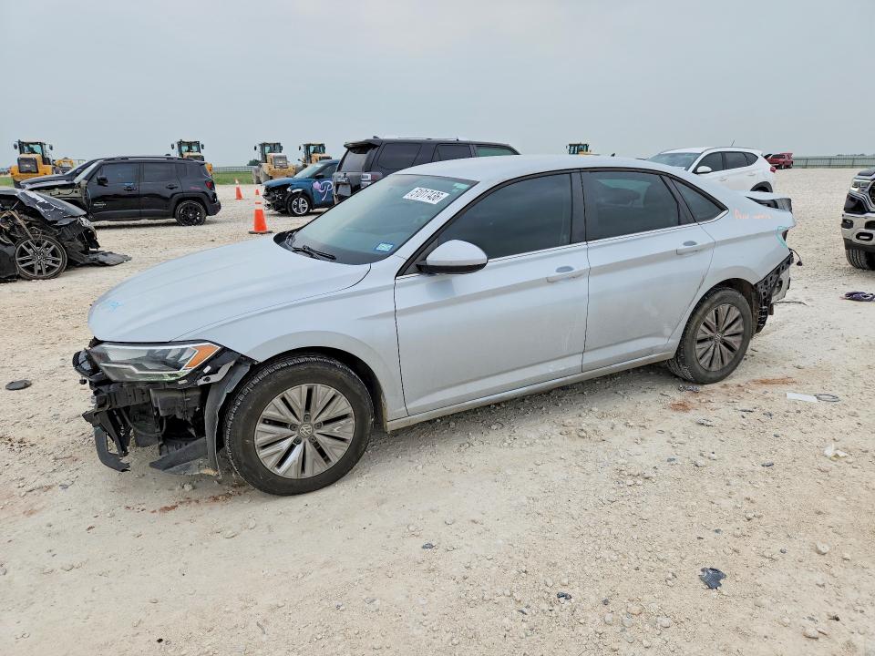 Продажа на аукционе авто 2019 Volkswagen Jetta, vin: 3VWCB7BU3KM133171, номер лота: 51017436