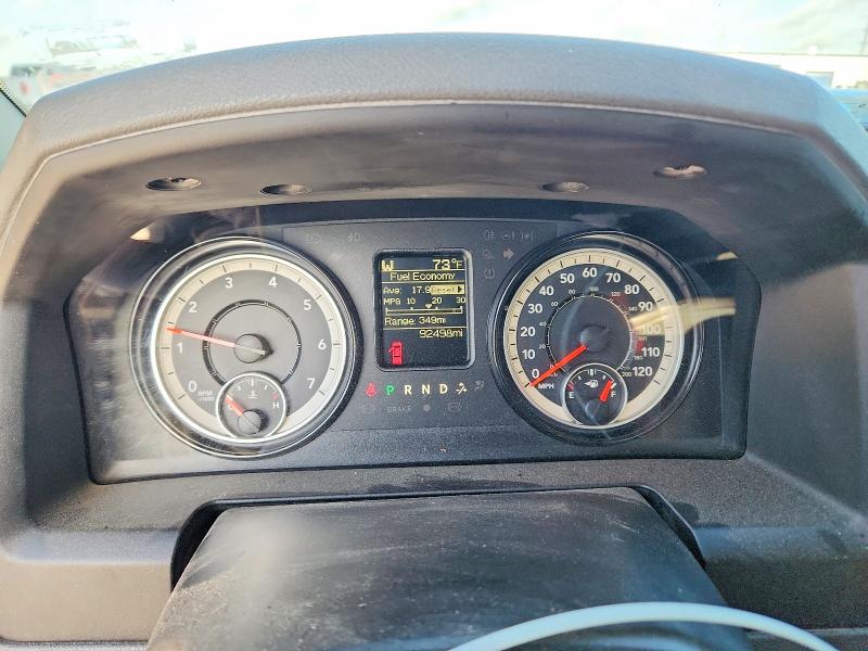 49564186 :رقم المزاد ، 1C6RR6FG2KS628189 vin ، 2019 Ram 1500 Classic مزاد بيع