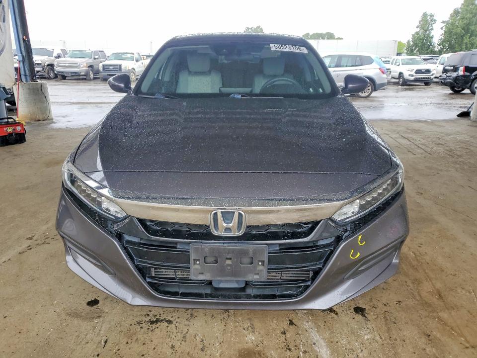 Aukcja sprzedaży 2018 Honda Accord, vin: 1HGCV1F11JA243740, numer aukcji: 50523106