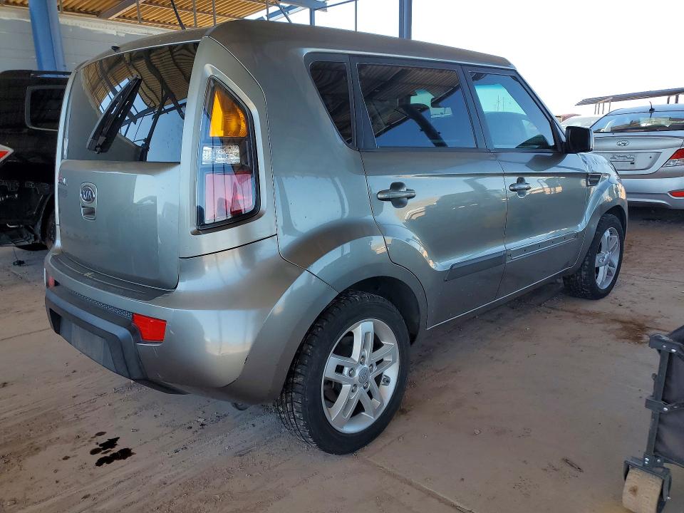 49401186 :رقم المزاد ، KNDJT2A23B7242508 vin ، 2011 Kia Soul مزاد بيع